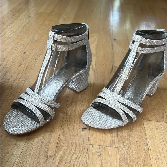 Adrianna Papell Shoes - Adrianna Papell